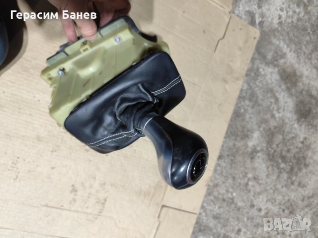 маншон скоростен лост OEM MERCEDES W204 OM651 2014, снимка 3 - Части - 54307162