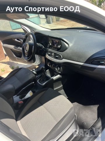 Fiat Tipo 1.4i 16V 95hp 2016г, снимка 7 - Автомобили и джипове - 55164191