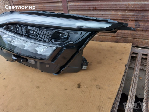Ляв фар за Nissan Qashqai J12, снимка 3 - Части - 54651769