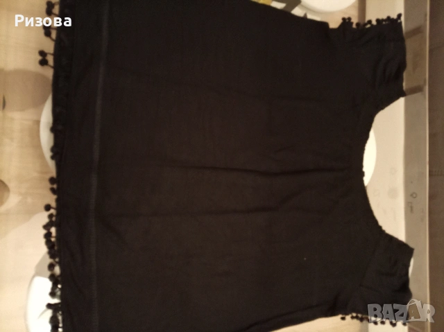 Подарявам дамски блузи, голями ХЛ, маркови, снимка 16 - Тениски - 54247969