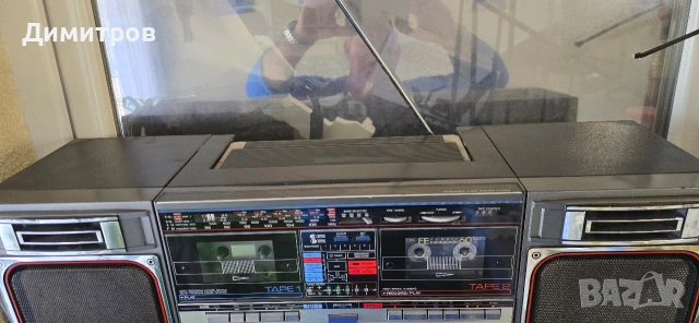 Продавам SHARP GF 800, снимка 2 - Радиокасетофони, транзистори - 54317324