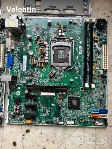 Дъно HP socket LGA1155, 2 броя в перфектно състояние + охладители, снимка 3 - Дънни платки - 54858262