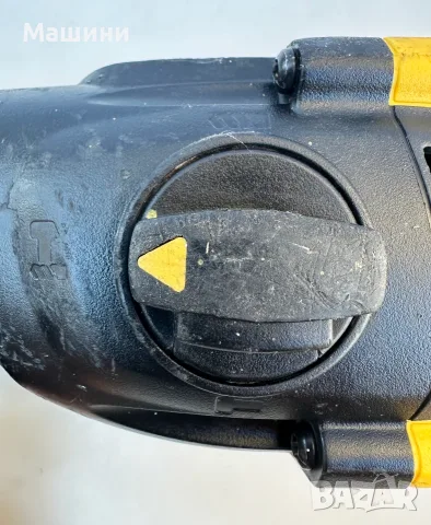 Dewalt D25033-QS - Електрически перфоратор 710W 2J, снимка 4 - Перфоратори - 55695614