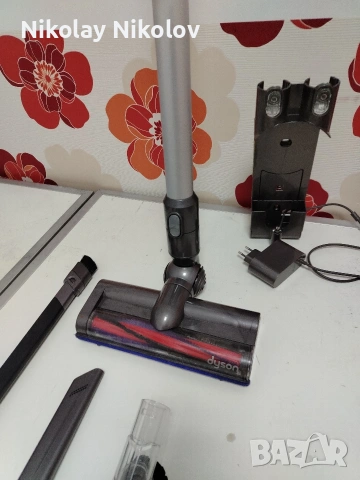 прахосмукачка Dyson v6 , снимка 2 - Прахосмукачки - 54016421