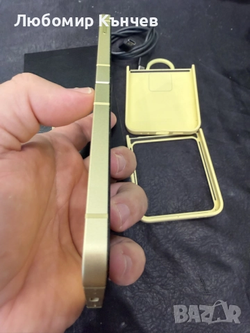 Продавам Samsung Z Flip 6, снимка 8 - Samsung - 55632818