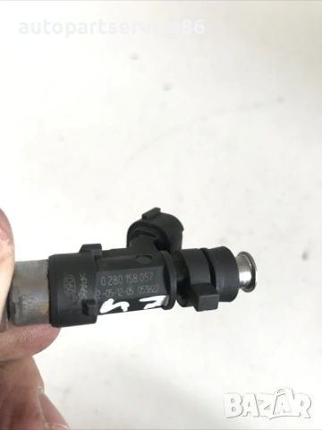 Горивен инжектор Bosch за Citroen C4 1.6 16V (2005) 0280158057, снимка 2 - Части - 54537759