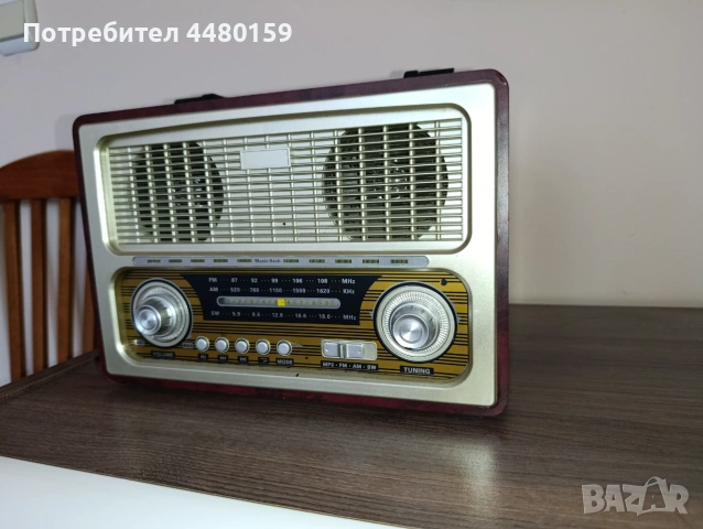 Ретро радио RRT 3B Bluetooth/FM/AM/SW + 4 нови акумулаторни D батерии USB-C, снимка 4 - Bluetooth тонколони - 55228392