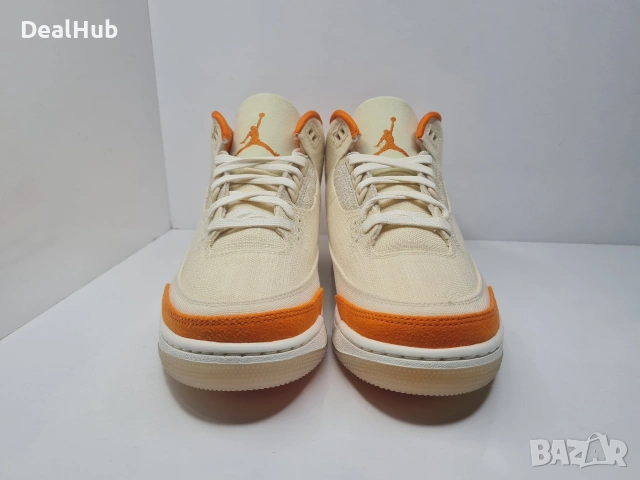 Кецове Air Jordan 3 Retro Чисто нови с кутия. , снимка 2 - Кецове - 54093122