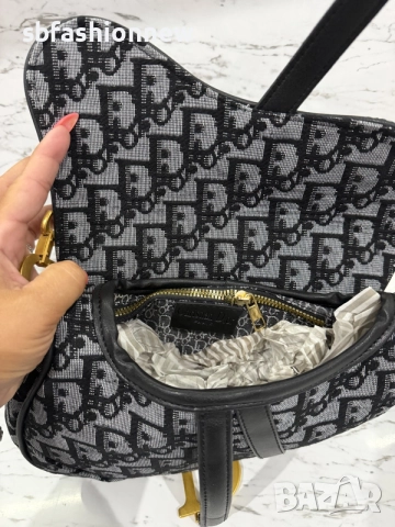 Dior Saddle чанта, снимка 5 - Чанти - 55377441
