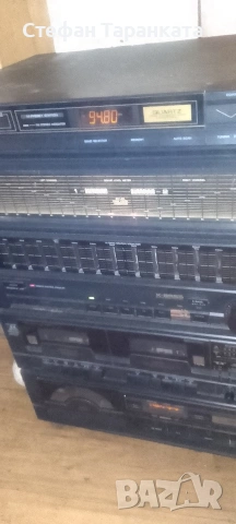 SHARP-предусилвател, радио тунер,еквалайзер, касетофон, CD player във едно.