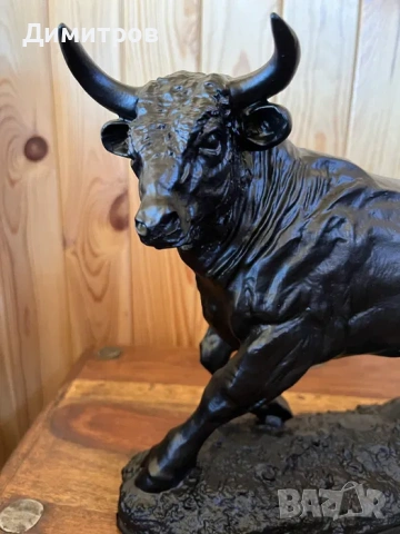 Скулптура пластика на бик , снимка 7 - Антикварни и старинни предмети - 54007337