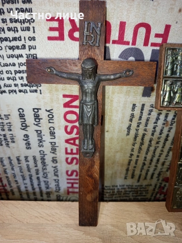 Кръст за стена/разпятие, снимка 4 - Антикварни и старинни предмети - 54183949