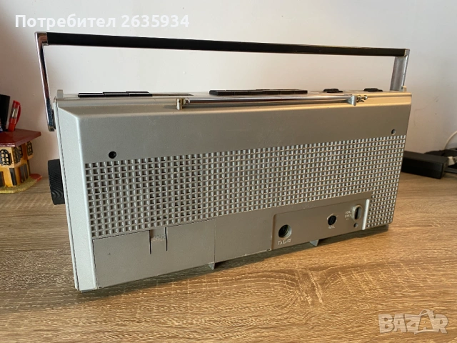 Радиокасетофон Grundig RR 350, снимка 5 - Радиокасетофони, транзистори - 54605986