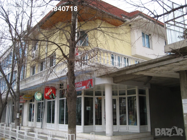 Продавам къща в центъра на гр. Кубрат, снимка 15 - Къщи - 54703545
