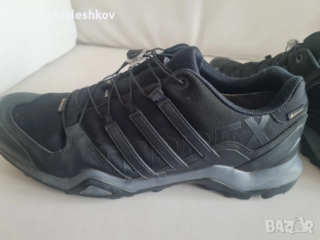Продавам мъжки туристически обувки ADIDAS-Continental , снимка 10 - Маратонки - 54409145