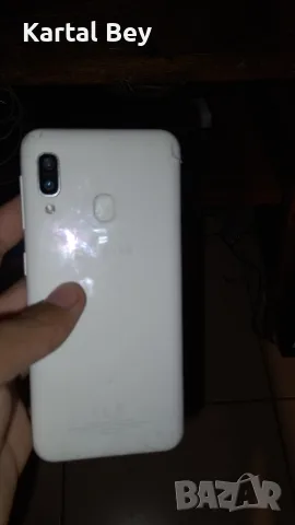 продавам счупен телефони за части samsung и redmi, снимка 2 - Резервни части за телефони - 55628626