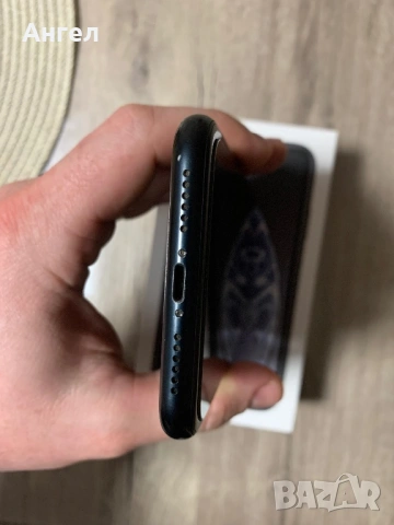 Iphone XR 128GB Black със зарядно и кутия, снимка 3 - Apple iPhone - 54773681