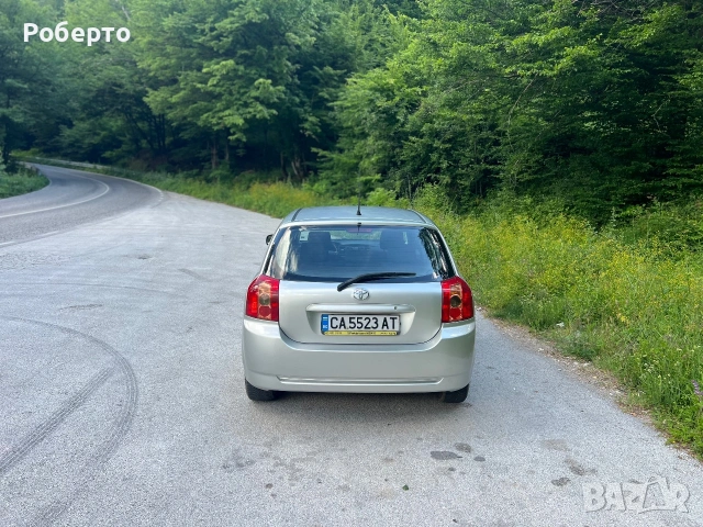 Toyota Corolla 1.4 VVTI, снимка 6 - Автомобили и джипове - 54978503