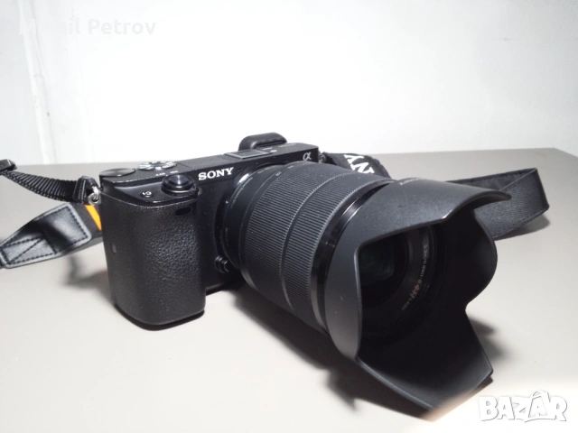 Sony A6300 + Sony FE 28-70mm + Sony 16-50mm, снимка 4 - Фотоапарати - 53990021