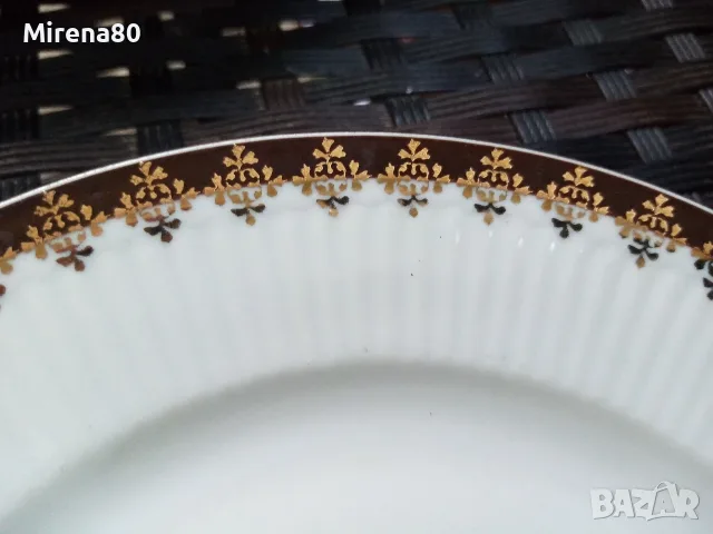 Български сервиз за хранене - 18 части, снимка 3 - Сервизи - 55546738