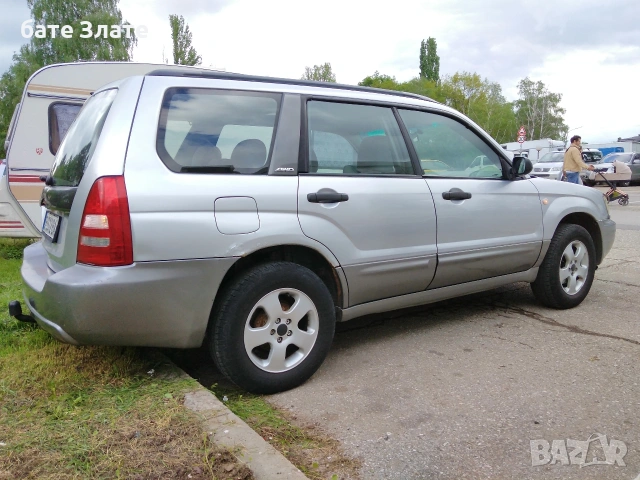 Subaru Forester 2004 2.0 Automatic, снимка 9 - Автомобили и джипове - 54492214