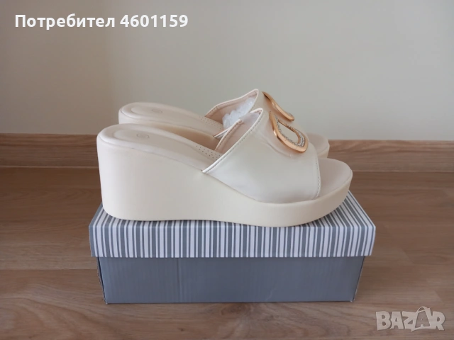 Нови дамски чехли , снимка 5 - Чехли - 54787697