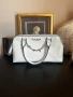 Дамска чанта Guess, снимка 1