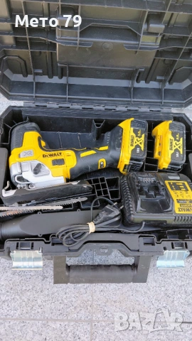 Dewalt DCS335 Акумулаторно Зега, снимка 6 - Други инструменти - 54902761