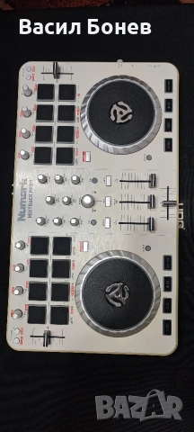 Dj Конзола контролер пулт Numark Mixtrack 2
