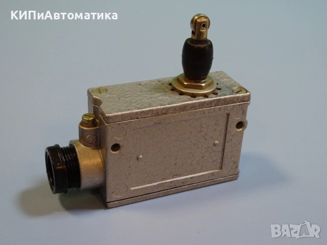 Изключвател краен DDR AF1.E1/1 limit switch 500V 10A, снимка 3 - Резервни части за машини - 54344443