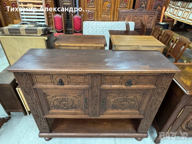 Трапезен шкаф от дъбов масив, снимка 3 - Шкафове - 54560620
