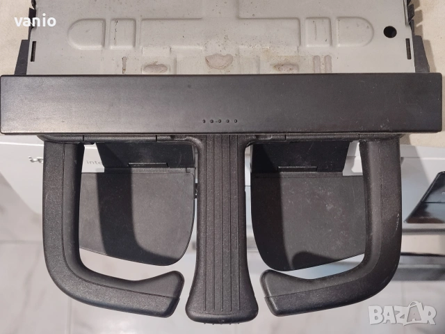 Поставка за кафе Cup holder VW
