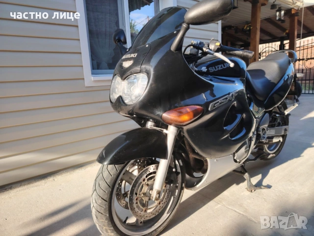 Suzuki GSX750F катана на части, снимка 8 - Мотоциклети и мототехника - 54782115