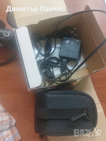 SONY-DSCHX9v FullHD, снимка 8 - Фотоапарати - 55183524