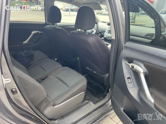 Toyota Verso 2.0D-4D 126, снимка 12 - Автомобили и джипове - 54580880