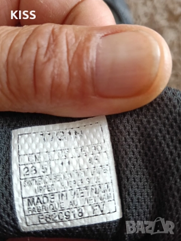 Оригинален Asics Gel номер 45 , снимка 7 - Маратонки - 53570499