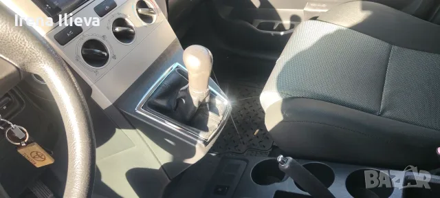 Продавам Toyota Corolla Verso, снимка 8 - Автомобили и джипове - 55425697
