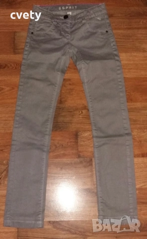 Като нови дънки Esprit и страхотна блуза за ръст 134 , снимка 2 - Детски панталони и дънки - 54166747