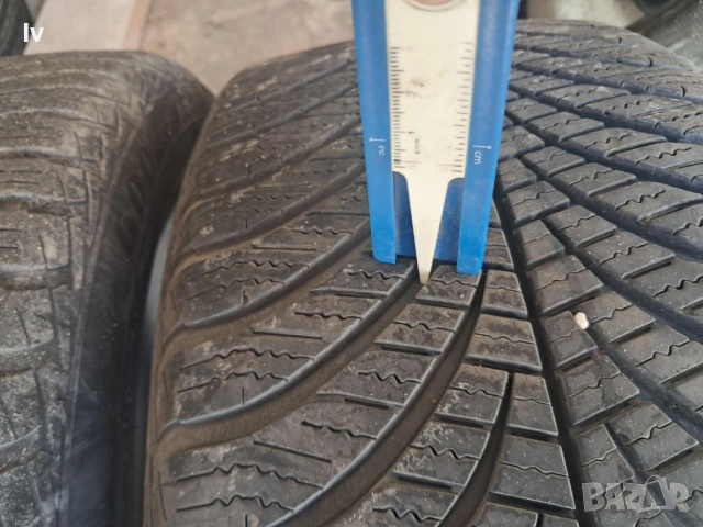 Летни гуми 225/45/17 - 2 бр , снимка 2 - Гуми и джанти - 54358707