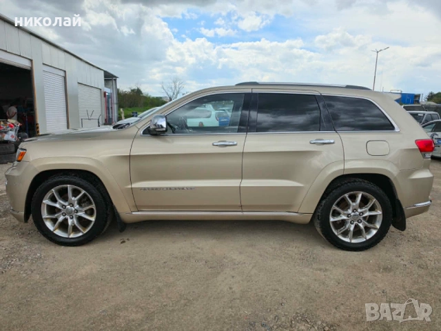Jeep Grand cherokee 3, 6 SUMMIT, снимка 4 - Автомобили и джипове - 54414162