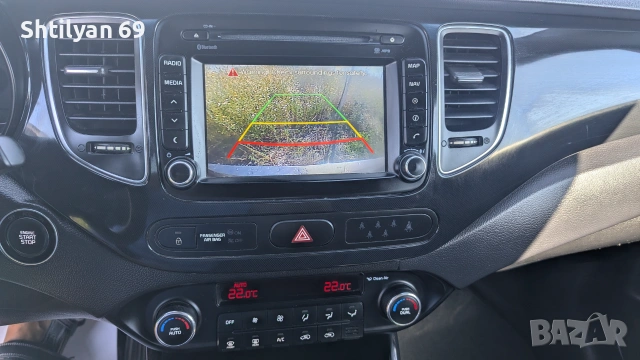 Киа Каренс Автоматик 7 места 2.0i, снимка 15 - Автомобили и джипове - 55228837