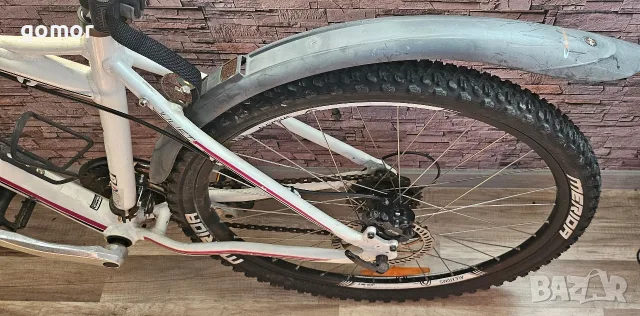 Merida Juliet Striker хидравлични спирачки с 26-цолови колела и лека алуминиева рамка 18″ / M., снимка 5 - Велосипеди - 55456211