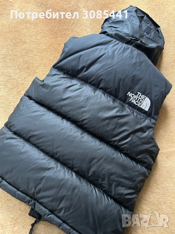 Уникален елек North Face оригинален, снимка 2 - Спортни дрехи, екипи - 55015895