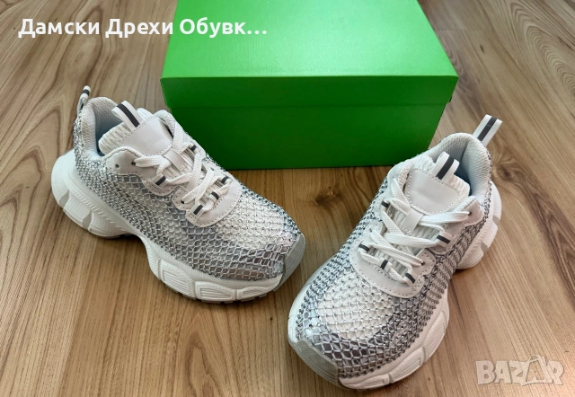 Дамски бели маратонки с камъни , снимка 3 - Маратонки - 55144653