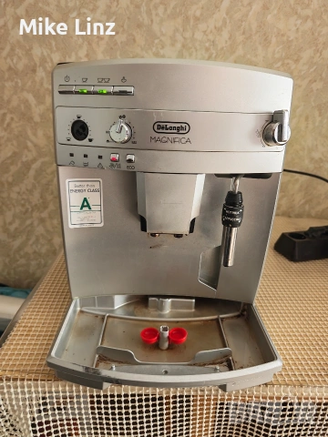 Delonghi ESAM03.120.S Magnifica eco , снимка 5 - Кафемашини - 54937510