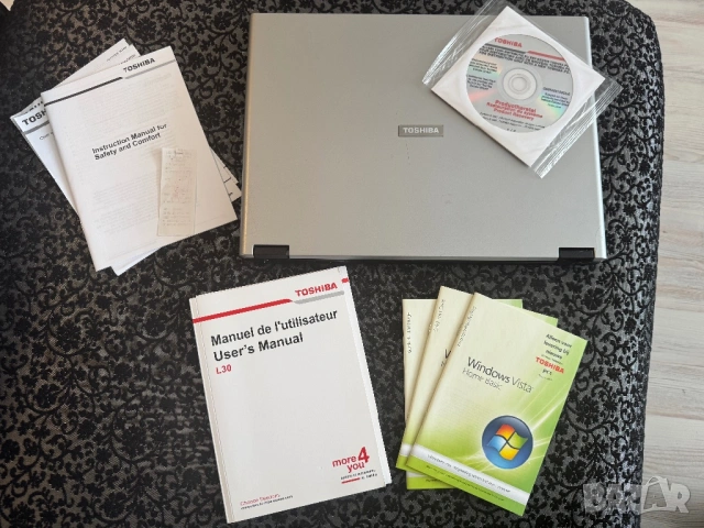 Toshiba Satellite L30-10T + оригинален recovery диск 