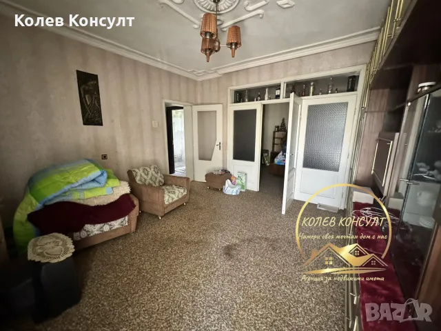 двуетажна къща град Димитровград ,кв.Раковски, снимка 8 - Къщи - 55543925