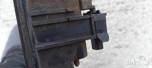 Външна дръжка заден капак Mercedes W203 W211, снимка 2 - Части - 55427732