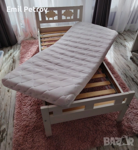 Детско легло Икеа 70х160 + матрак+ подматрачна решетка, снимка 5 - Мебели за детската стая - 54087793