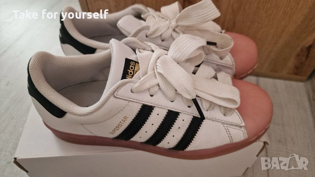 38 номер ADIDAS ORIGINAL Дамски кожени маратонки , снимка 5 - Маратонки - 54734136